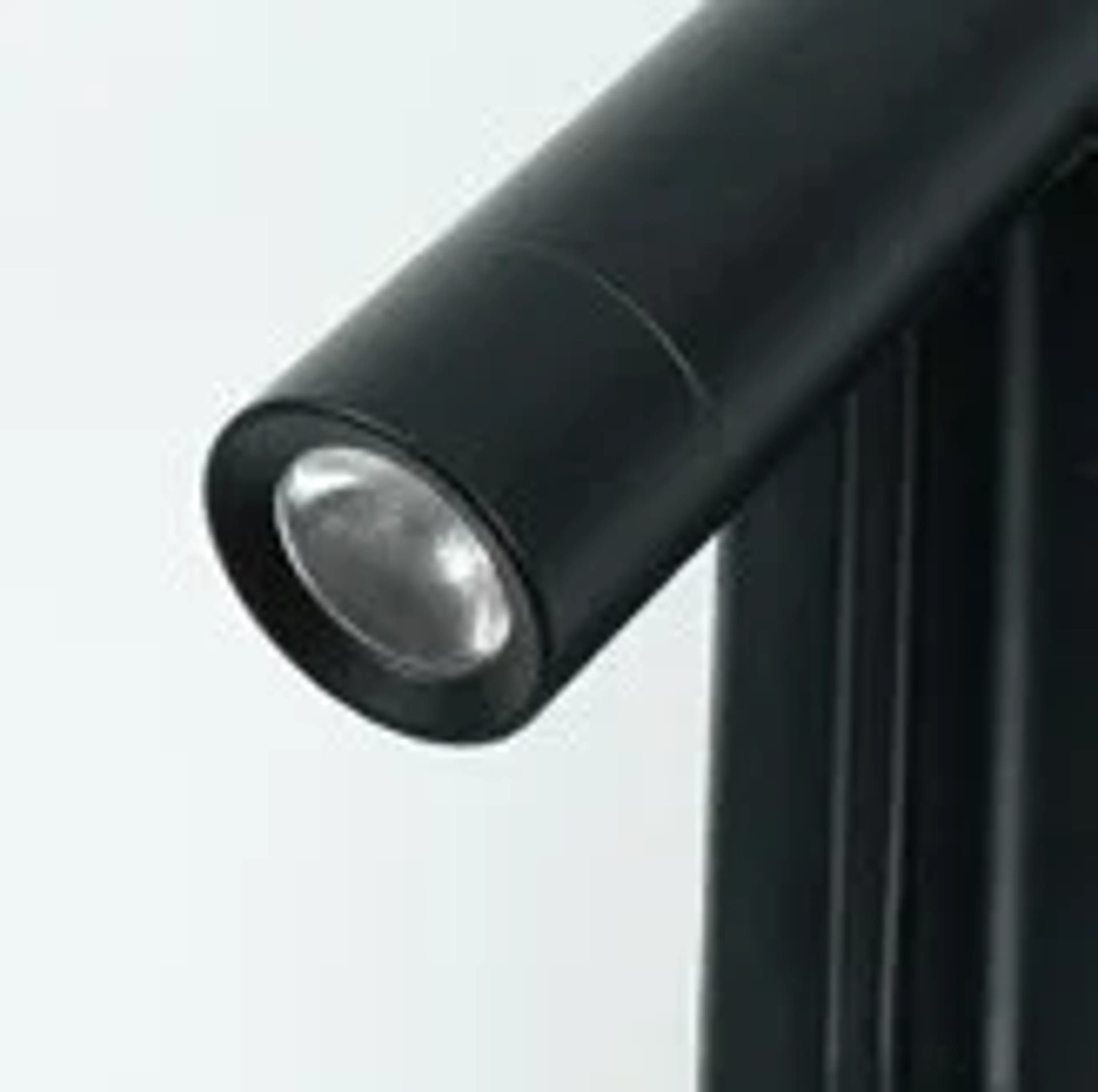 AR 311 - Image 2
