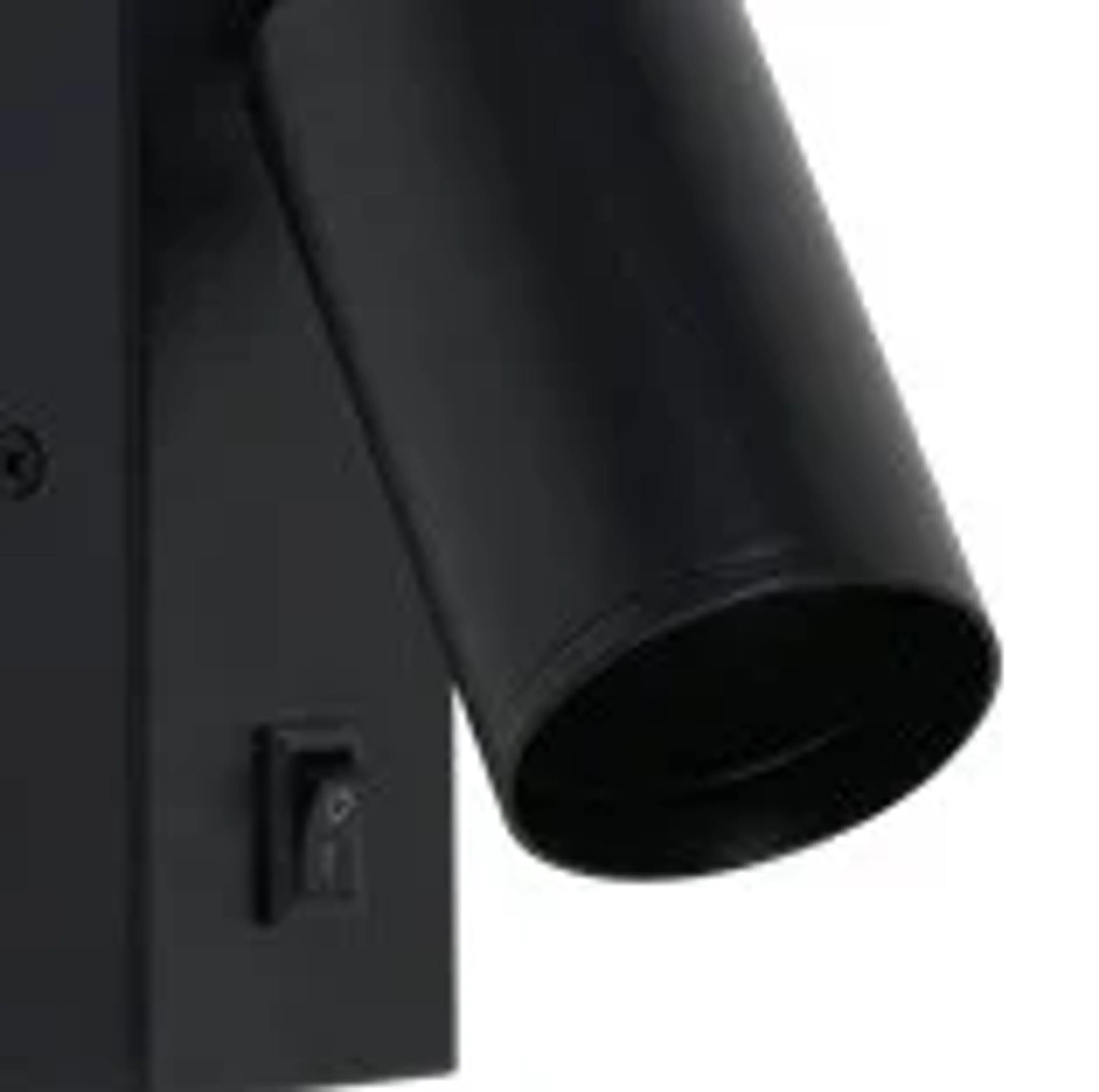 AR 215 - Image 2