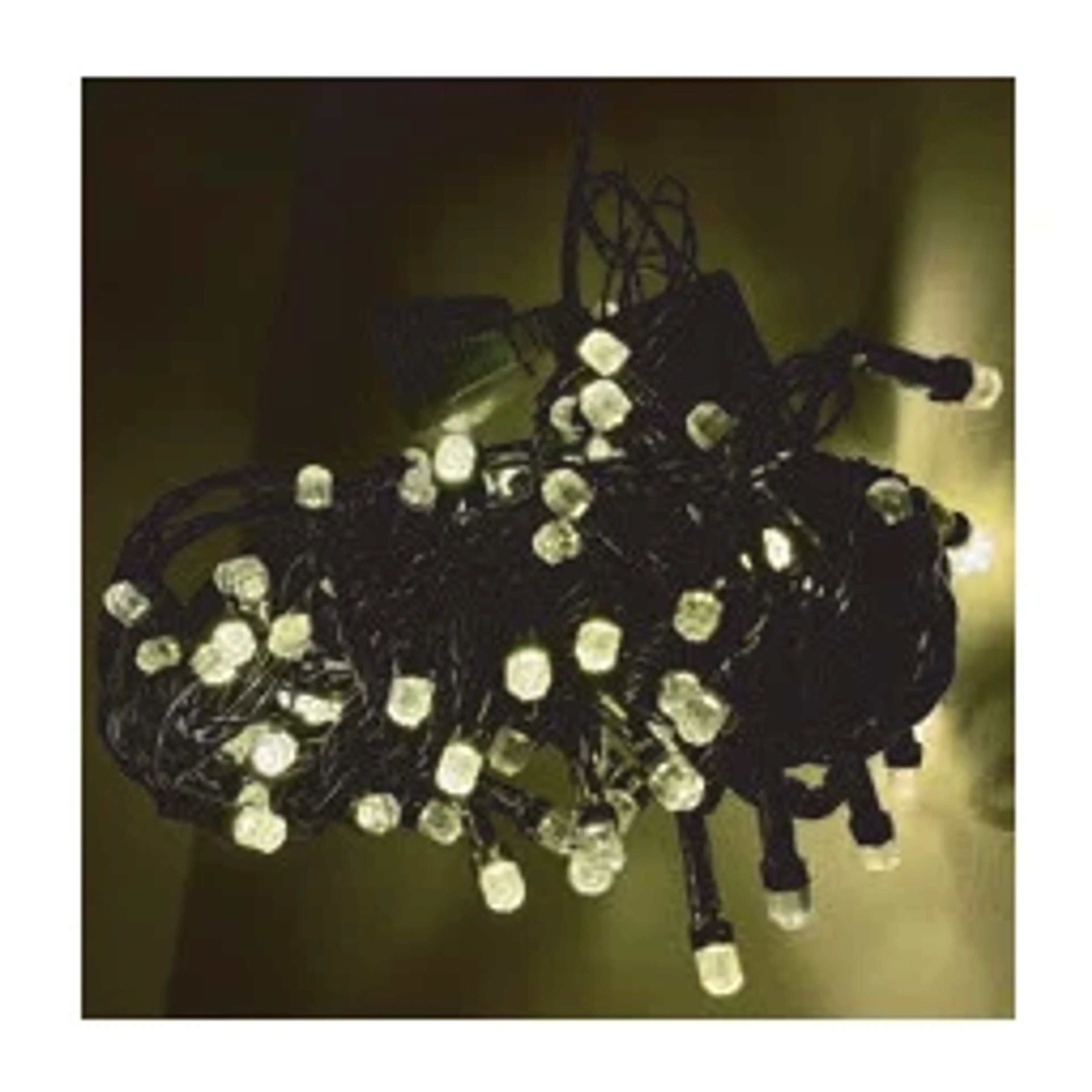 Lampu Natal Berlian